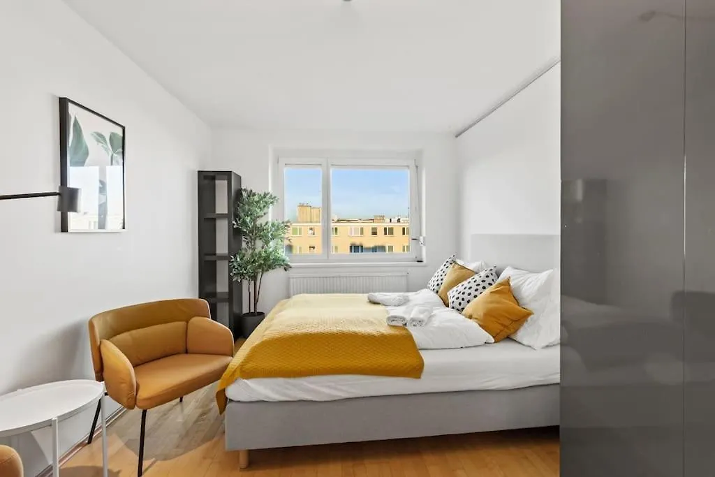 Long Term Stay I 70M2 I Next To U6 Dresdnerstrasse location